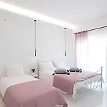 度假居 Zen Minimal Luxury Housing *