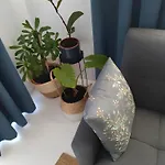 度假居 Zen Minimal Luxury Housing *