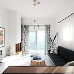 Zen Minimal Luxury Housing 度假居
