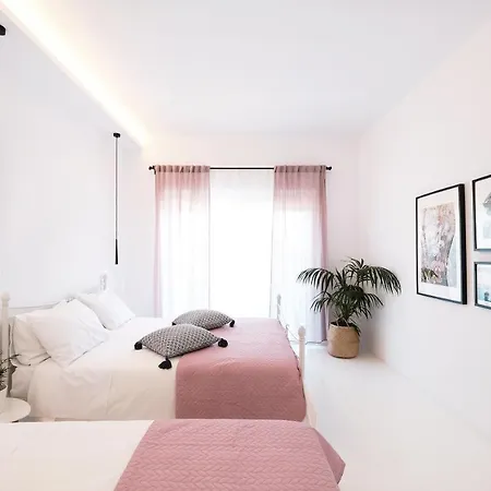 Zen Minimal Luxury Housing Tirós