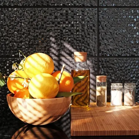 Zen Minimal Luxury Housing * Τυρός