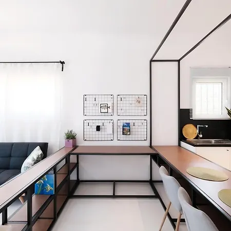 Zen Minimal Luxury Housing * Tirós