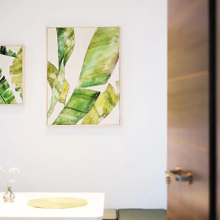 Zen Minimal Luxury Housing בית נופש *