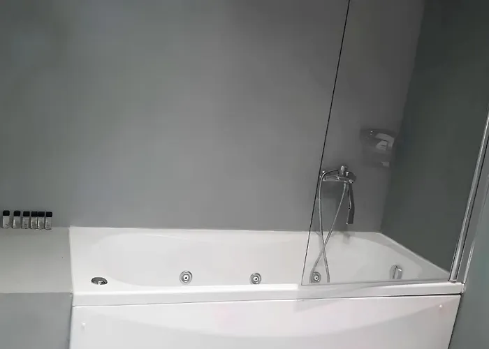 Zen Minimal Luxury Housing