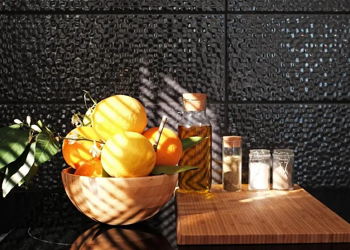 Zen Minimal Luxury Housing * Tirós