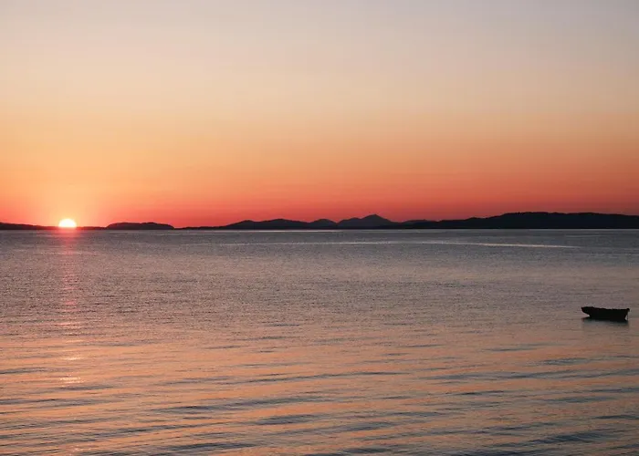 Casa de Férias Zen Minimal Luxury Housing Tirós